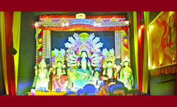 মহাঅষ্টমীতে মন্দিরে অঞ্জলি ও কুমারী পূজা
