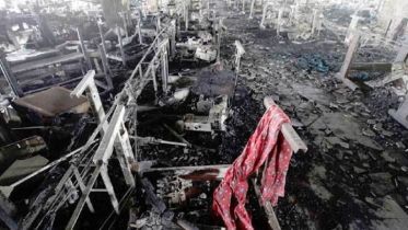 তাজরীন অগ্নিকাণ্ডের ১৩ বছর: ক্ষতিপূরণ ও বিচারের দাবিতে শ্রমিকদের অবস্থান