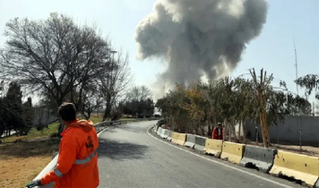 ইরানে ভয়াবহ বিমান হামলা, নিহত ১৩০০ ছাড়ানোর আশঙ্কা