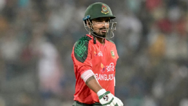 ক্যারিবীয় ঝড়ে লিটনরা হারলো চট্টগ্রামে ক্যারিবীয় ঝড়ে লিটনরা হারলো চট্টগ্রামে