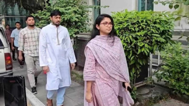 খালেদা জিয়াকে দেখতে হাসপাতালে  জারা, নাসীরুদ্দীন ও হাসনাত