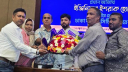 নগরভবনে ইশরাক হোসেনের সভা, ব্যানারে লেখা ‘মাননীয় মেয়র’