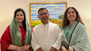 স্ত্রী-কন্যার ছবি শেয়ার করে নারীদের পাঁচ প্রতিশ্রুতি দিলেন তারেক রহমান