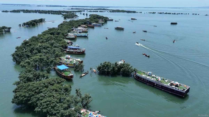 টাঙ্গুয়ার হাওরের ওয়াচ টাওয়ার এলাকায় হাউজবোটের গমনাগমন স্থগিত টাঙ্গুয়ার হাওরের ওয়াচ টাওয়ার এলাকায় হাউজবোটের গমনাগমন স্থগিত