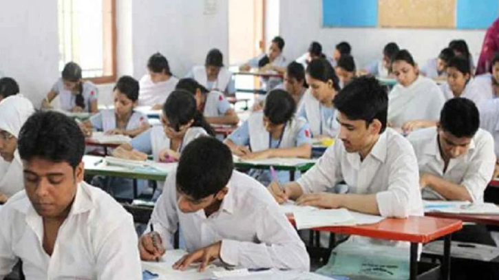 চট্টগ্রাম বোর্ড ছাড়া সারা দেশে যথাসময়ে এইচএসসি পরীক্ষা