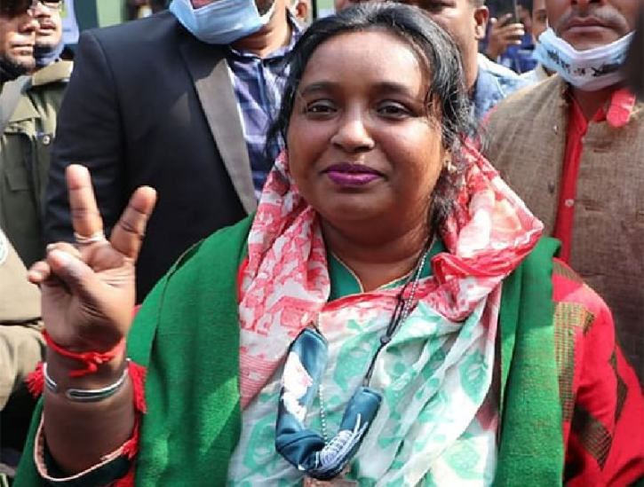 ৫ মামলায় জামিন পেলেন সেলিনা হায়াৎ আইভী