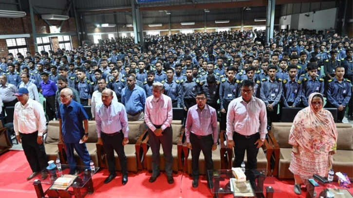 শোক আর কান্নায় খুলল মাইলস্টোন কলেজ শোক আর কান্নায় খুলল মাইলস্টোন কলেজ