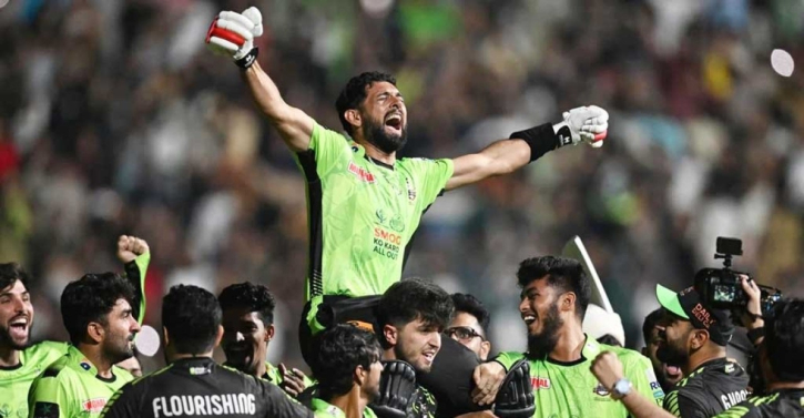 পাকিস্তান সুপার লিগে চ্যাম্পিয়ন লাহোর কালান্দার্স পাকিস্তান সুপার লিগে চ্যাম্পিয়ন লাহোর কালান্দার্স