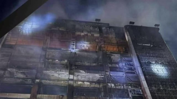 ইরাকে শপিংমলে আগুন, নিহত অর্ধশতাধিক