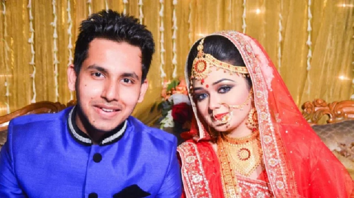 আত্মহত্যা করেছেন অভিনেতা জাহের আলভীর স্ত্রী ইকরা