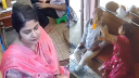 নারী যাত্রীর ফাঁদে দূরপাল্লার মোটরবাইক চালকরা নারী যাত্রীর ফাঁদে দূরপাল্লার মোটরবাইক চালকরা